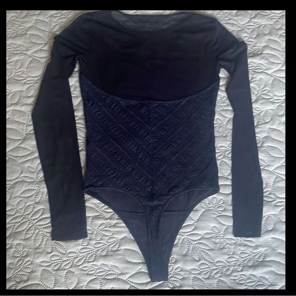 Abercrombie & Fitch Navy Sweetheart Lacy Bodysuit with Sheer Detailing Size XS - Picture 7 of 12
